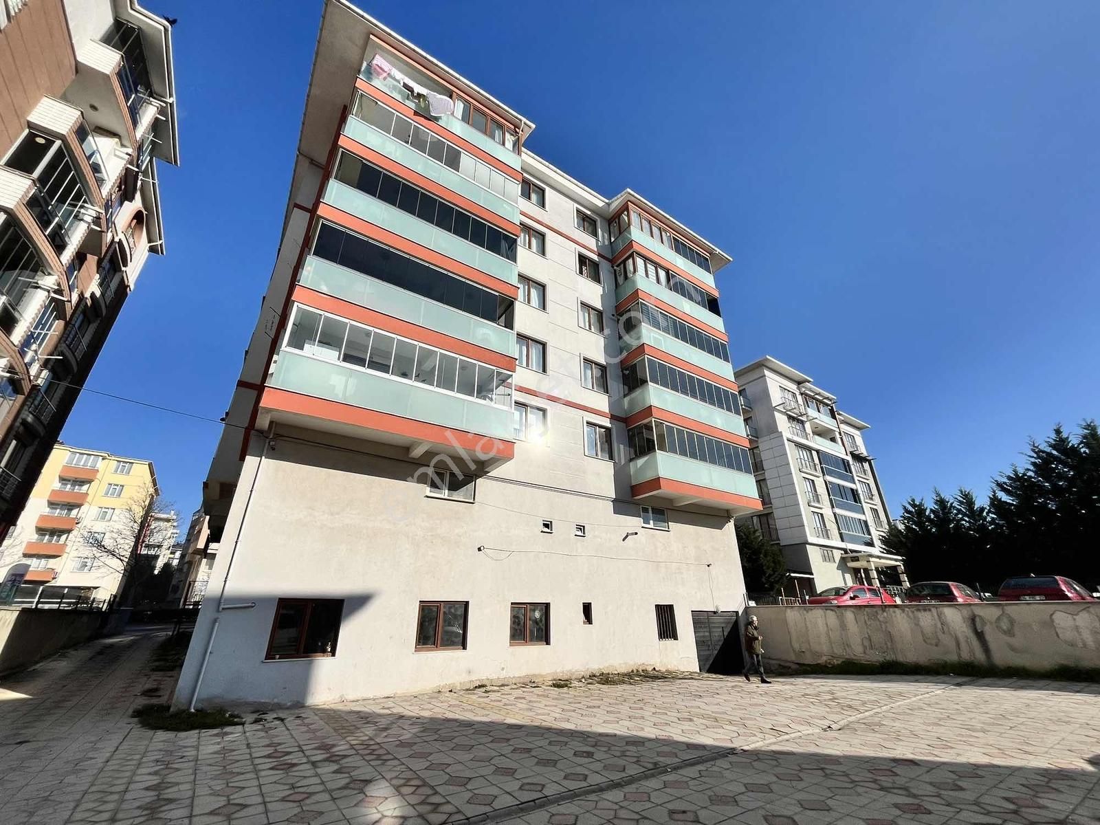 Tuğradan Rumeli'de Bulvara Cephe İskanlı 2+1 Satılık Daire - Görsel 25