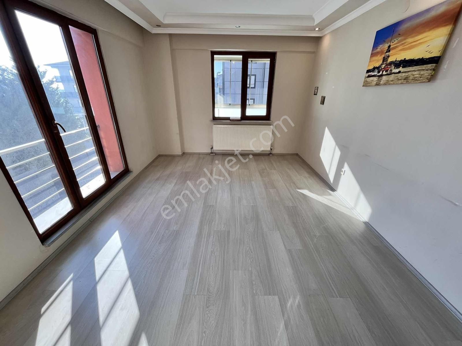 Tuğradan Rumeli'de Bulvara Cephe İskanlı 2+1 Satılık Daire - Görsel 4
