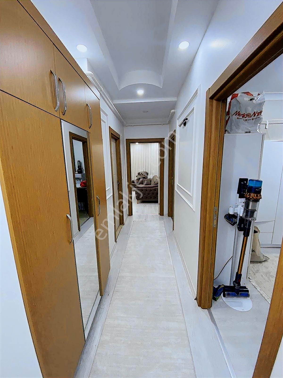 Tuğradan Cemal Gürsel Bulvarına Cephe İskanlı 2+1 Satılık Daire - Görsel 10