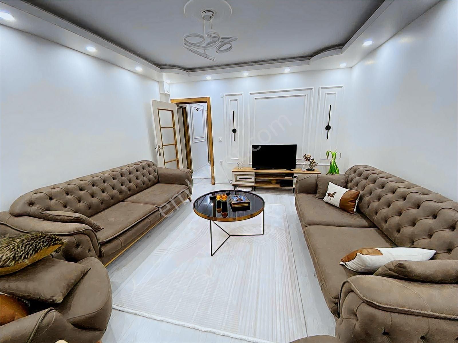 Tuğradan Cemal Gürsel Bulvarına Cephe İskanlı 2+1 Satılık Daire - Görsel 3