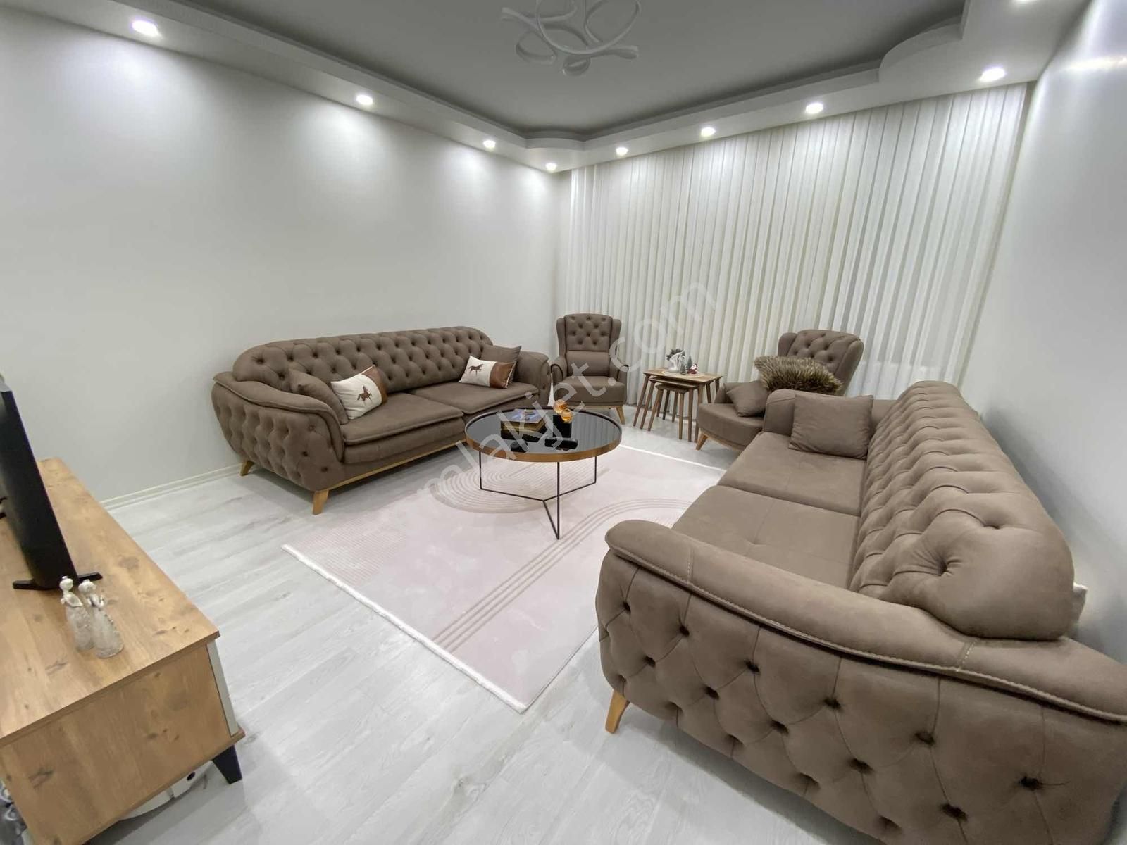 Tuğradan Cemal Gürsel Bulvarına Cephe İskanlı 2+1 Satılık Daire - Görsel 11