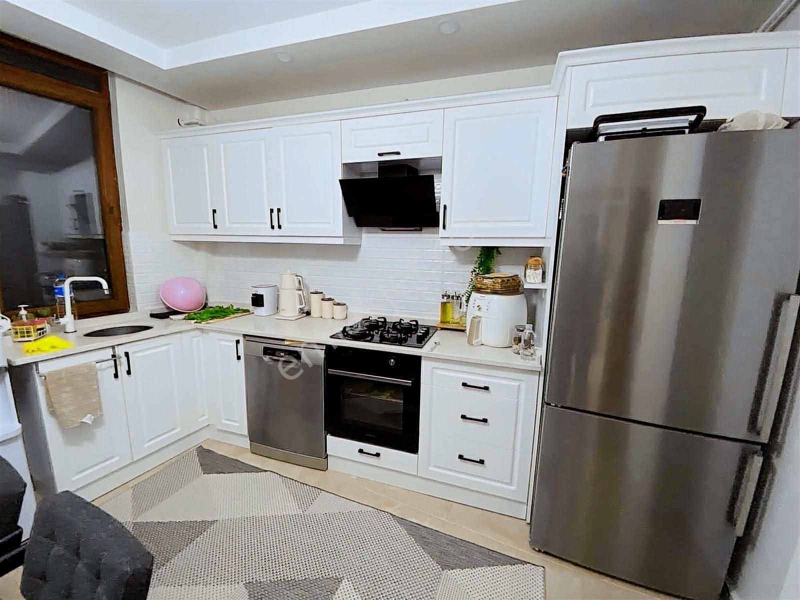 Tuğradan Cemal Gürsel Bulvarına Cephe İskanlı 2+1 Satılık Daire - Görsel 8