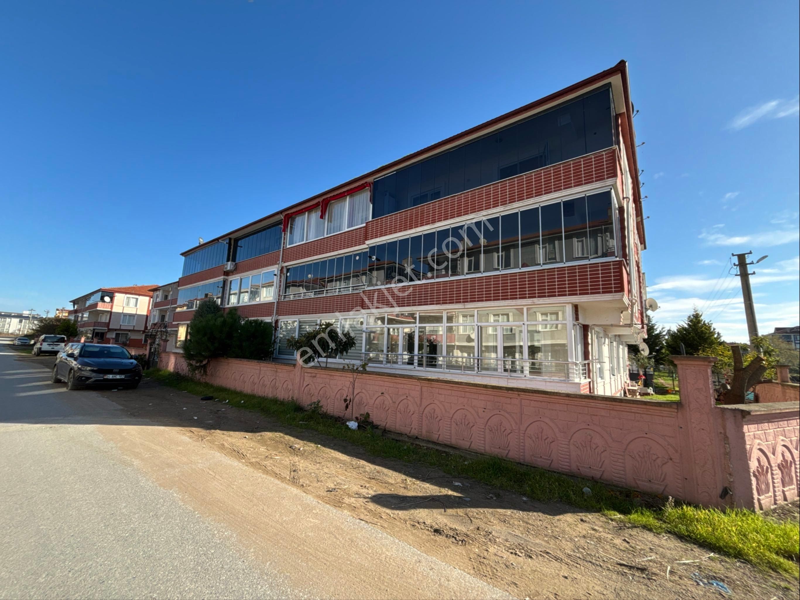 Sahile Yakın Akkum Da 1+1 Temiz Kiralık Daire - Görsel 2