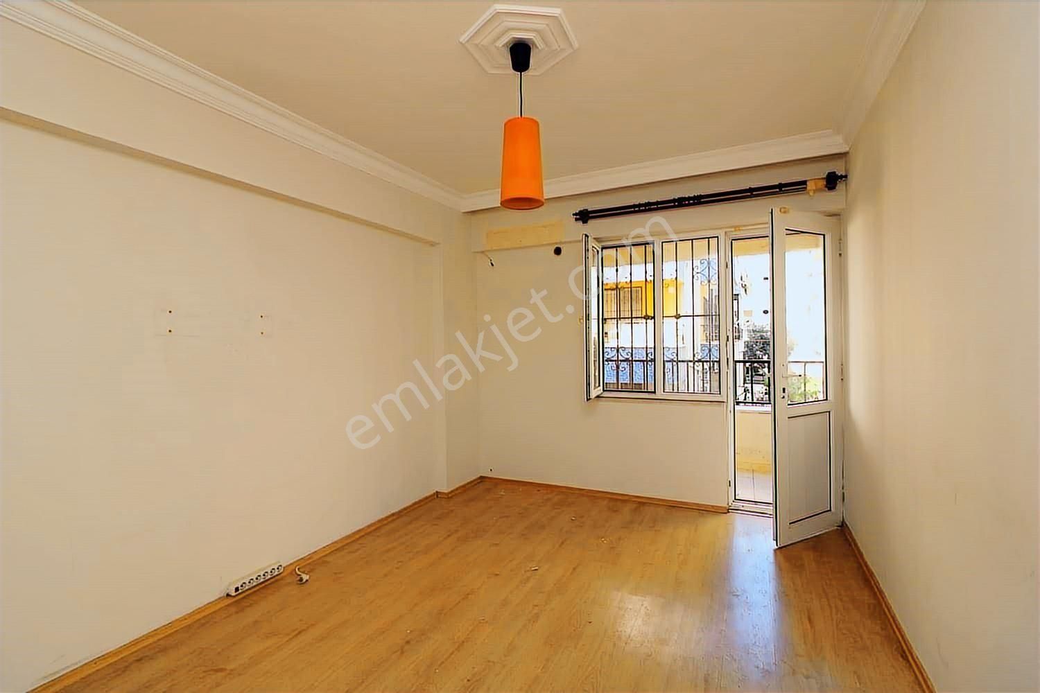 Mükemmel Lokasyonda Ön Cephe Çok Ferah 3+1 Arakat Daire - Görsel 6