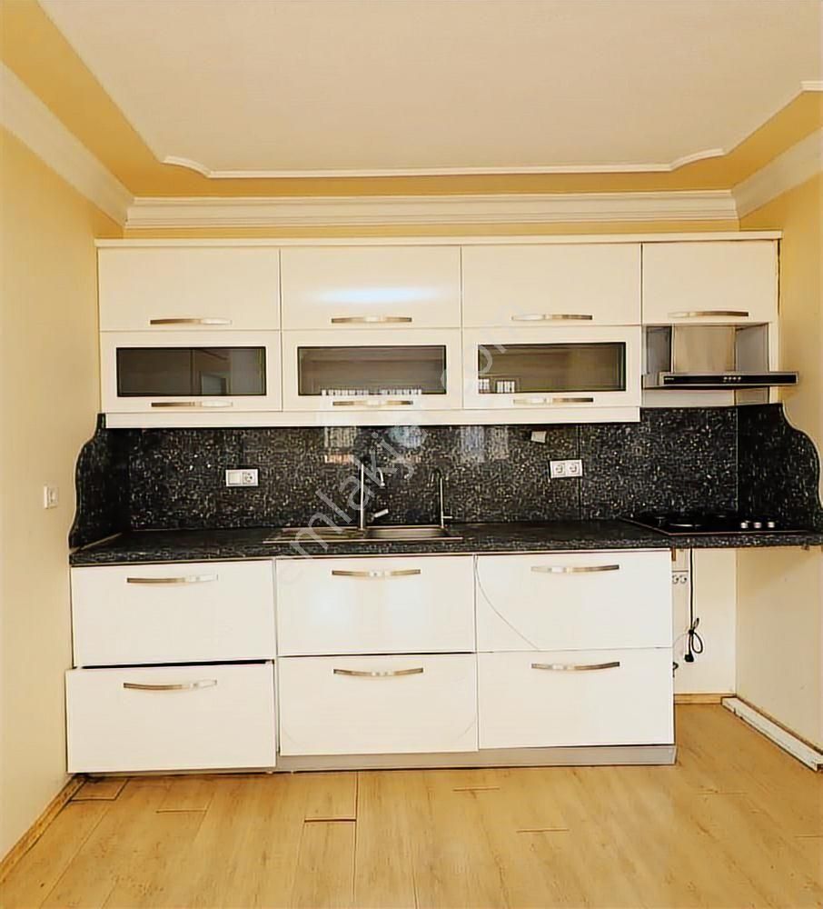 Mükemmel Lokasyonda Ön Cephe Çok Ferah 3+1 Arakat Daire - Görsel 15