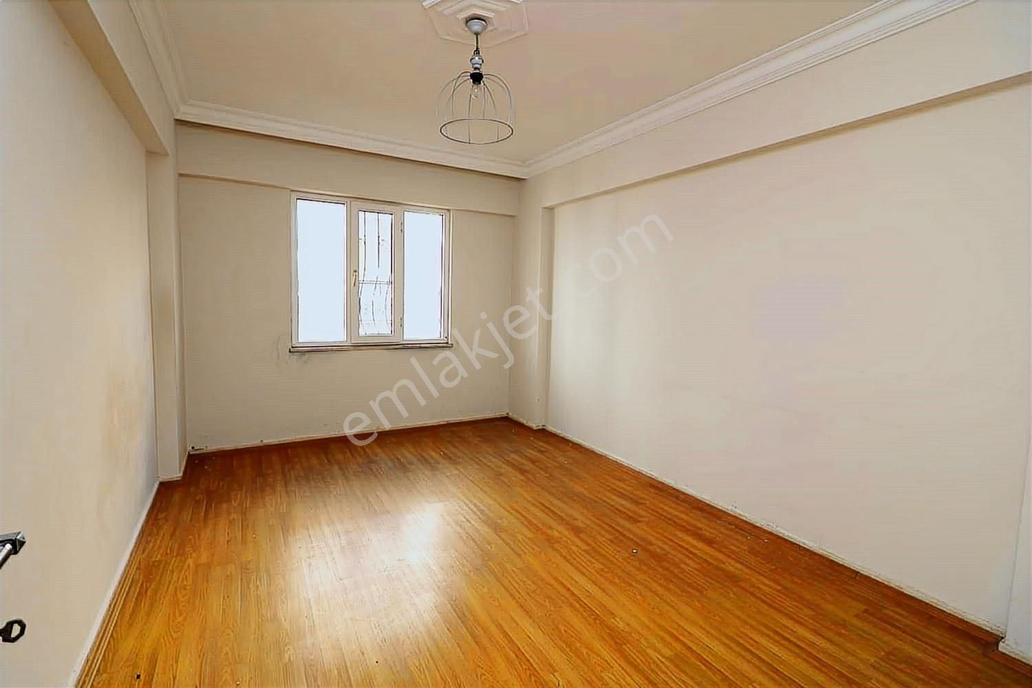 Mükemmel Lokasyonda Ön Cephe Çok Ferah 3+1 Arakat Daire - Görsel 18