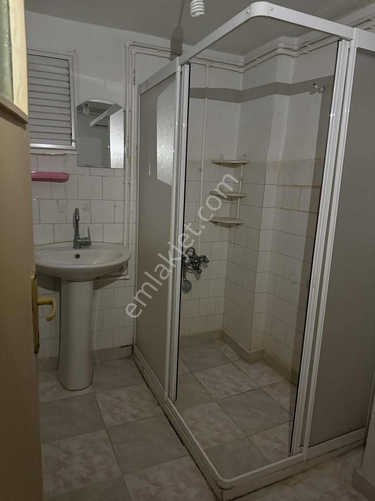 Orta Kat Konumunda 3+1 Kiralık Daire Antares Yürüme Mesafesinde - Görsel 9