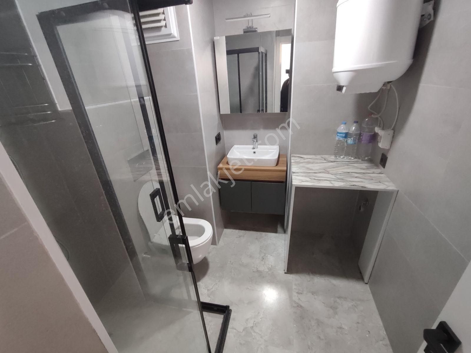 Alipaşa Uysal Piazza Rezidansta Satılık Ön Cephe Daire/ofis - Görsel 3