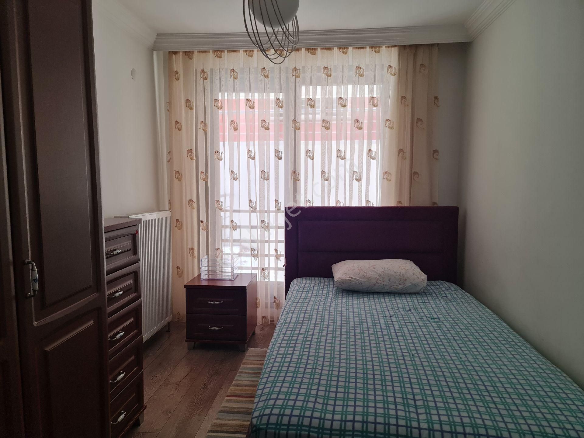 Beşevler Metrosuna Çok Yakın Full Mobilyalı 1+1 - Görsel 9