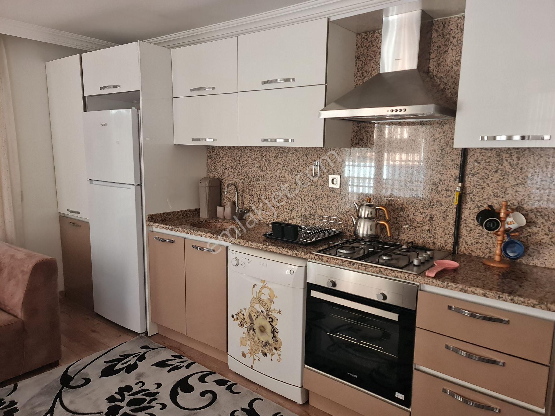 Beşevler Metrosuna Çok Yakın Full Mobilyalı 1+1 - Görsel 13