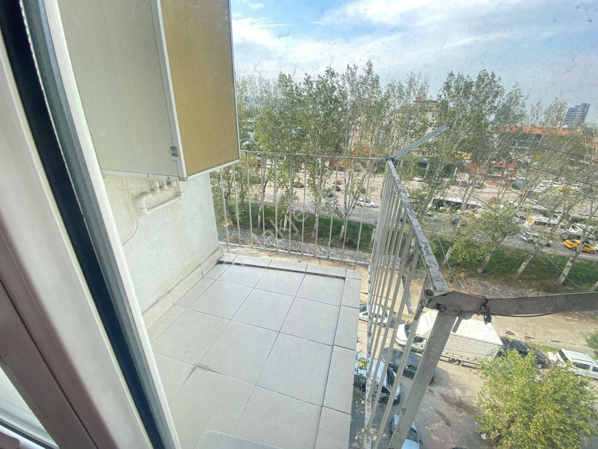 Bursa Yıldırım Kurtuluş Cad. 2+1 90m2 Manzaralı Masrafsız Daire - Görsel 11