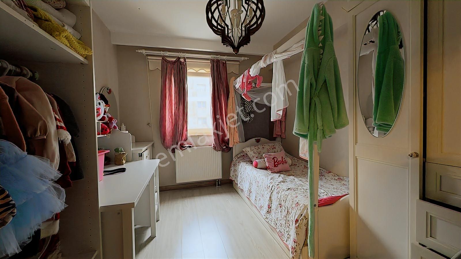 Acil Göksu Kaşmir Mavi Orkide Satılık 4+1 Daire Göl Manzaralı - Görsel 8