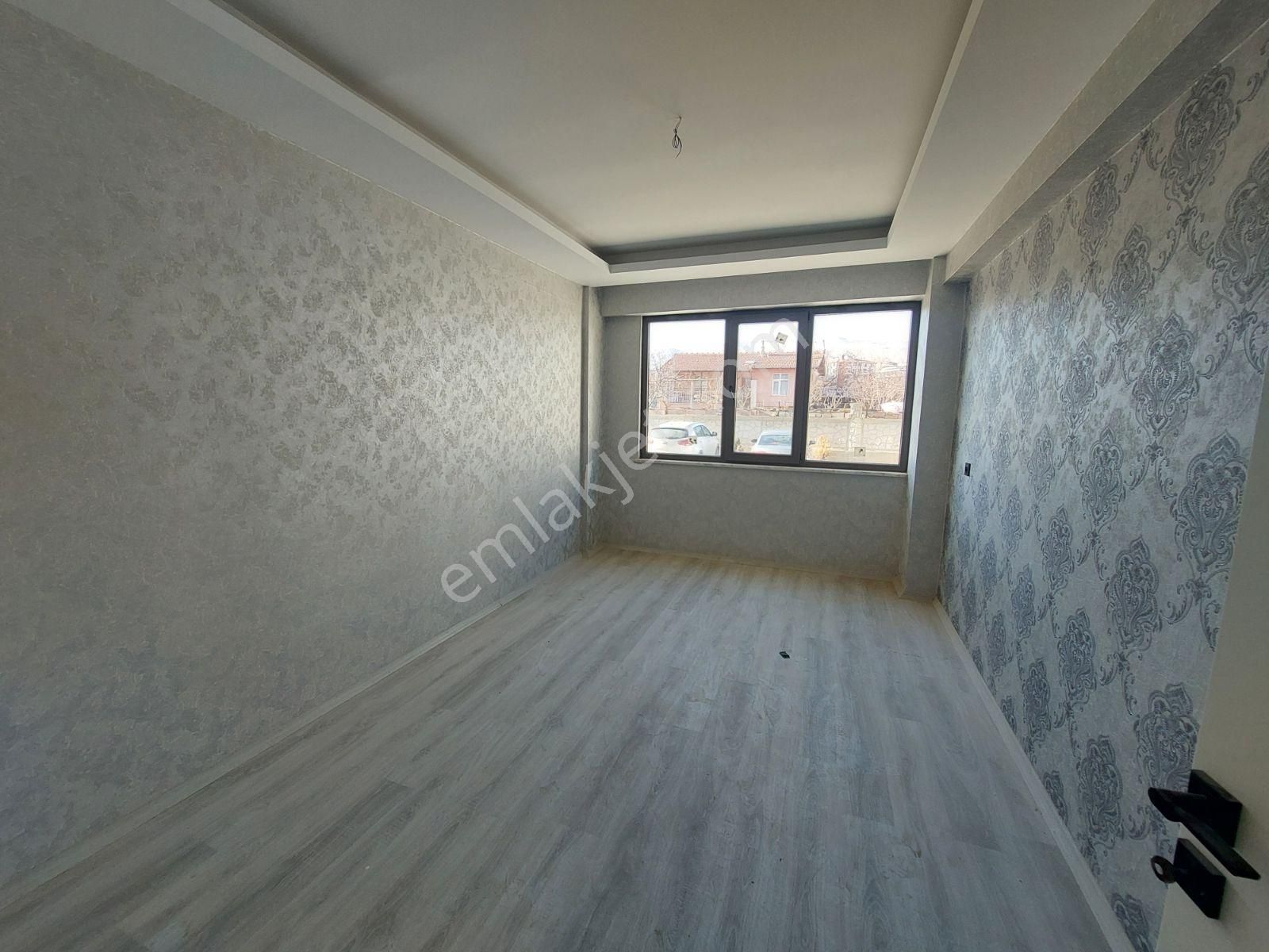 Beyhekim Caddesine Yakın Konumda 3+1 Sıfır Oturuma Hazır Daire.. - Görsel 18