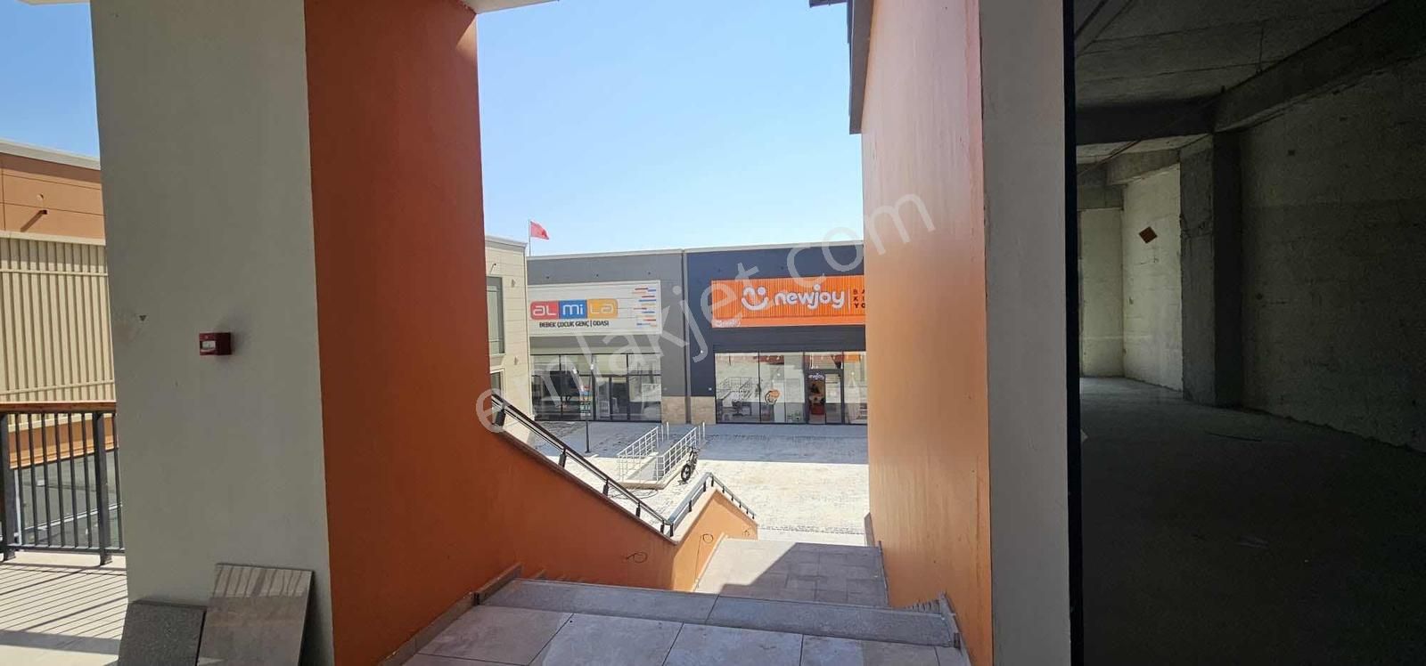 Homstory Alışveriş Merkezinde Kiralık Sıfır İş Yeri - Görsel 18
