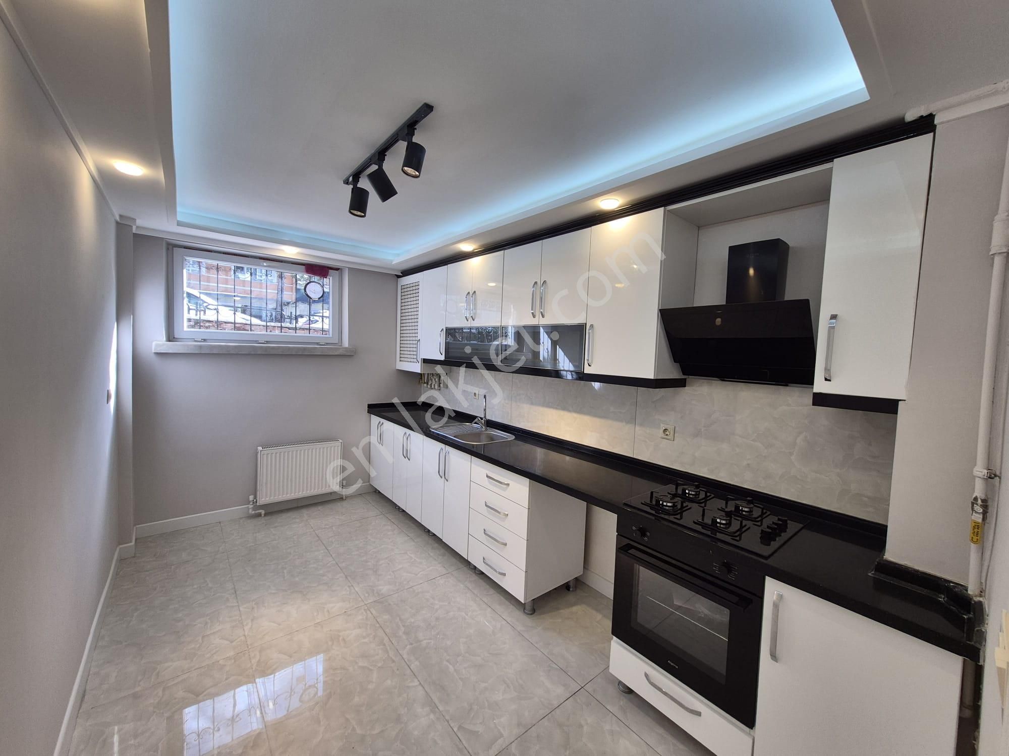 *** Sokullu Cad. Paralelinde 3+1 Yenilenmiş Daire *** - Görsel 28