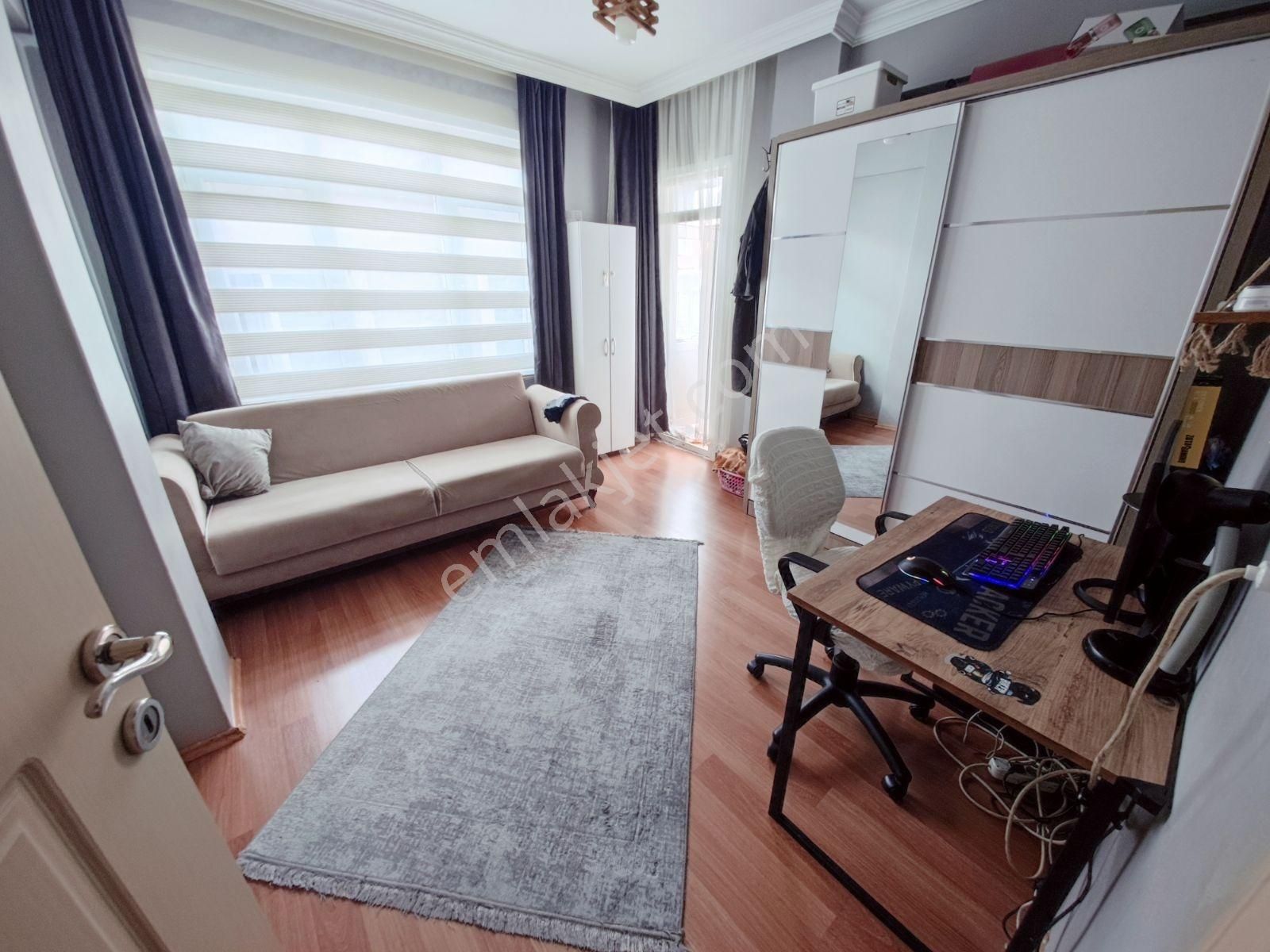 Çamçeşme İlkokuluna Yakin 2.kat 3+1 120m2 Banyo Wc Ayrı Kombili - Görsel 30