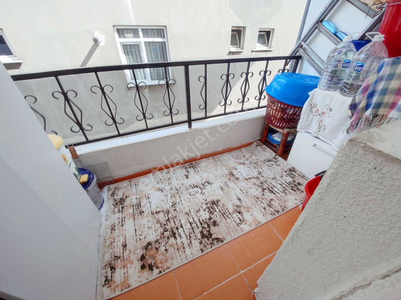 Çamçeşme İlkokuluna Yakin 2.kat 3+1 120m2 Banyo Wc Ayrı Kombili - Görsel 24