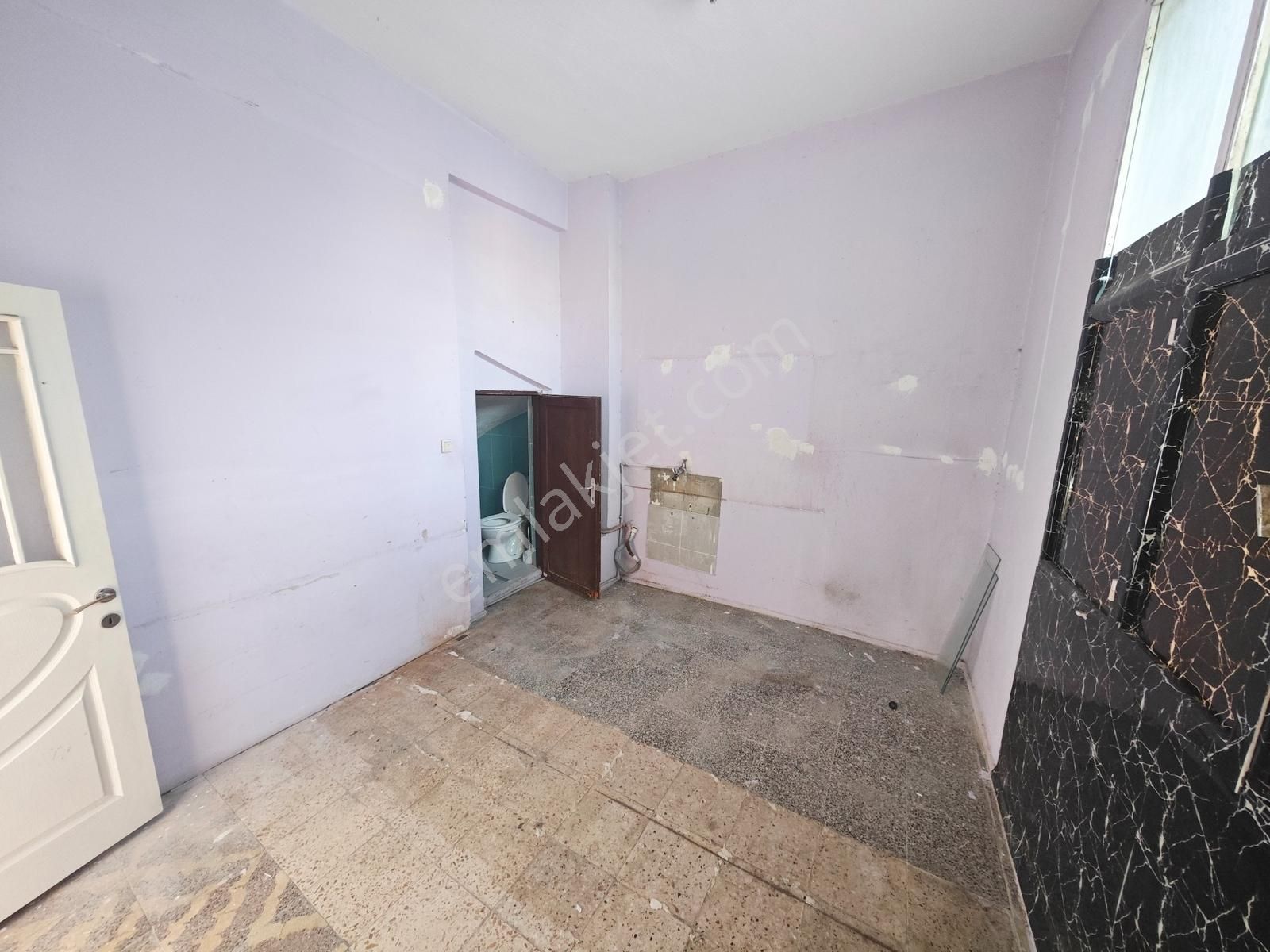 Sevgi Mah.'de 80 M2 Büyüklüğünde Kiralık Dükkan - Görsel 17