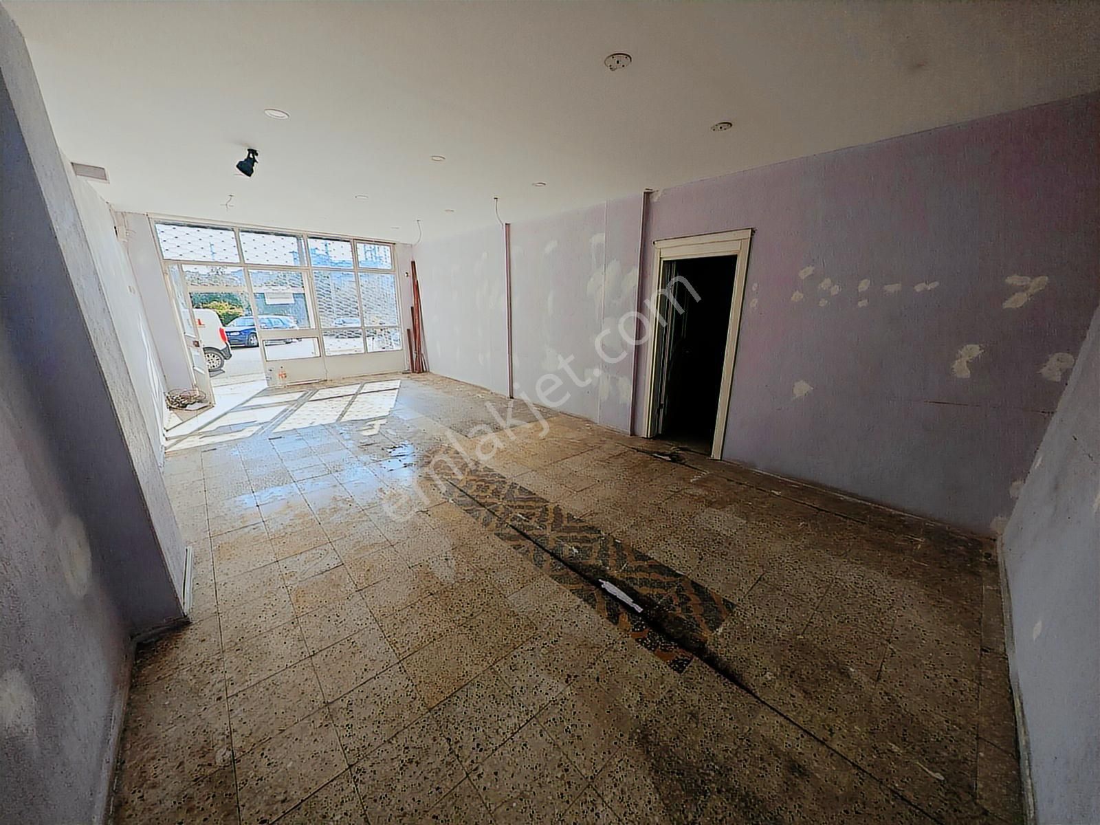 Sevgi Mah.'de 80 M2 Büyüklüğünde Kiralık Dükkan - Görsel 18