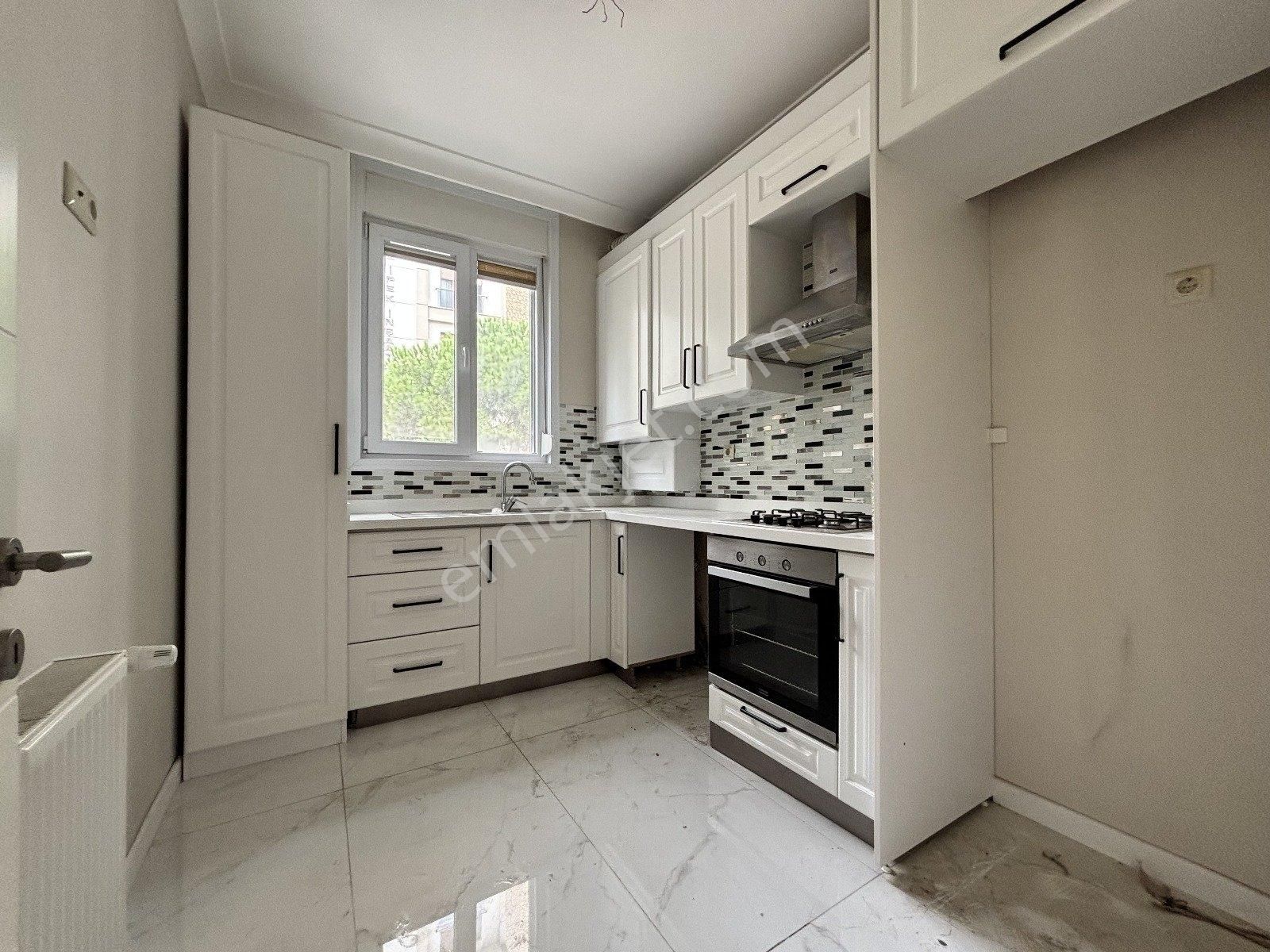 Merdivenköy De Yeni Binada 3+1 Kaçırılmaz - Görsel 12