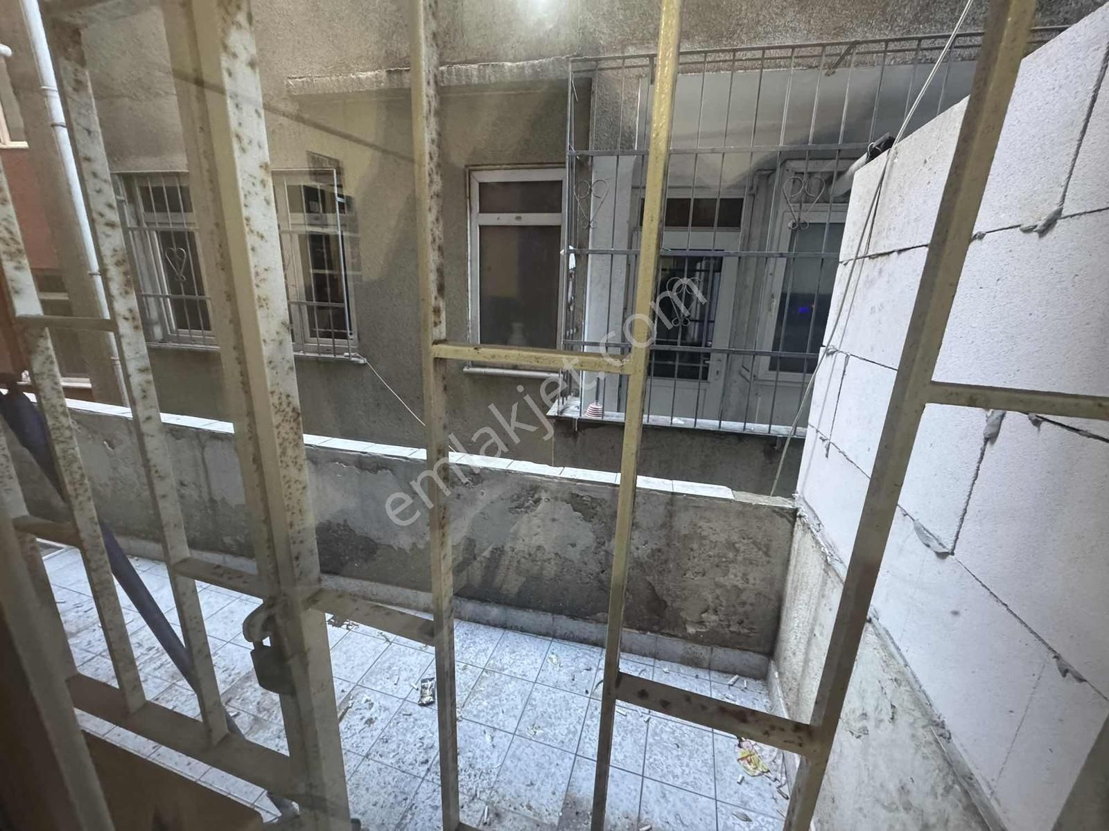 Trump Avm Arkası 2+1 Ayrı Mutfaklı Merkezi Konum İçi Boş Fırsat! - Görsel 13