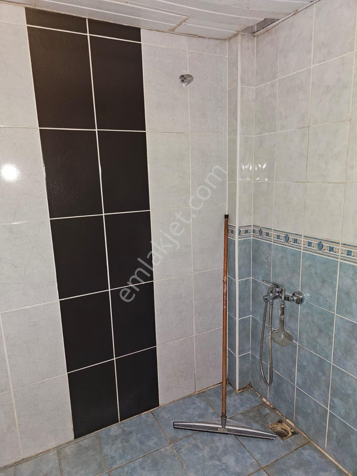 A K Mutludan Hemen Şimdi Ara Sen Kirala 2+1 Daire Yeşilyurtta - Görsel 5