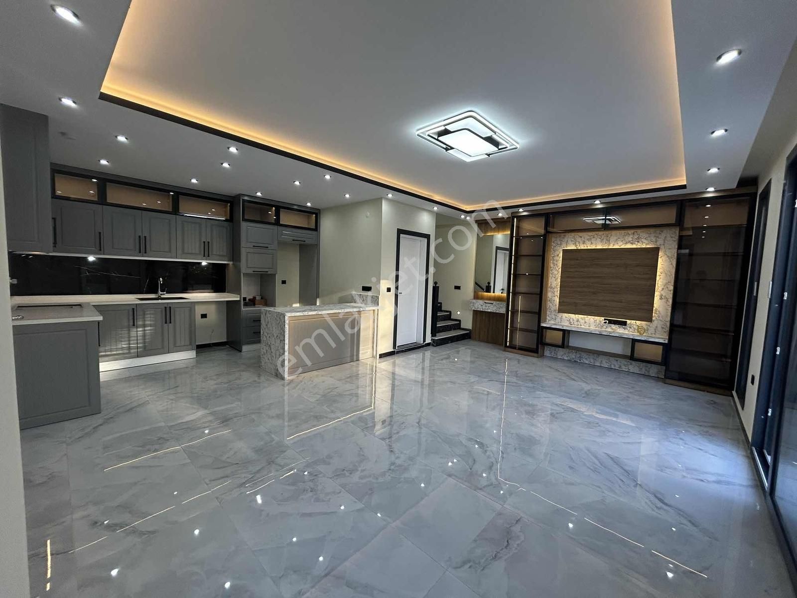 Didim Efelerde 3+1 Fırsat Villa - Dopdolu - Görsel 2