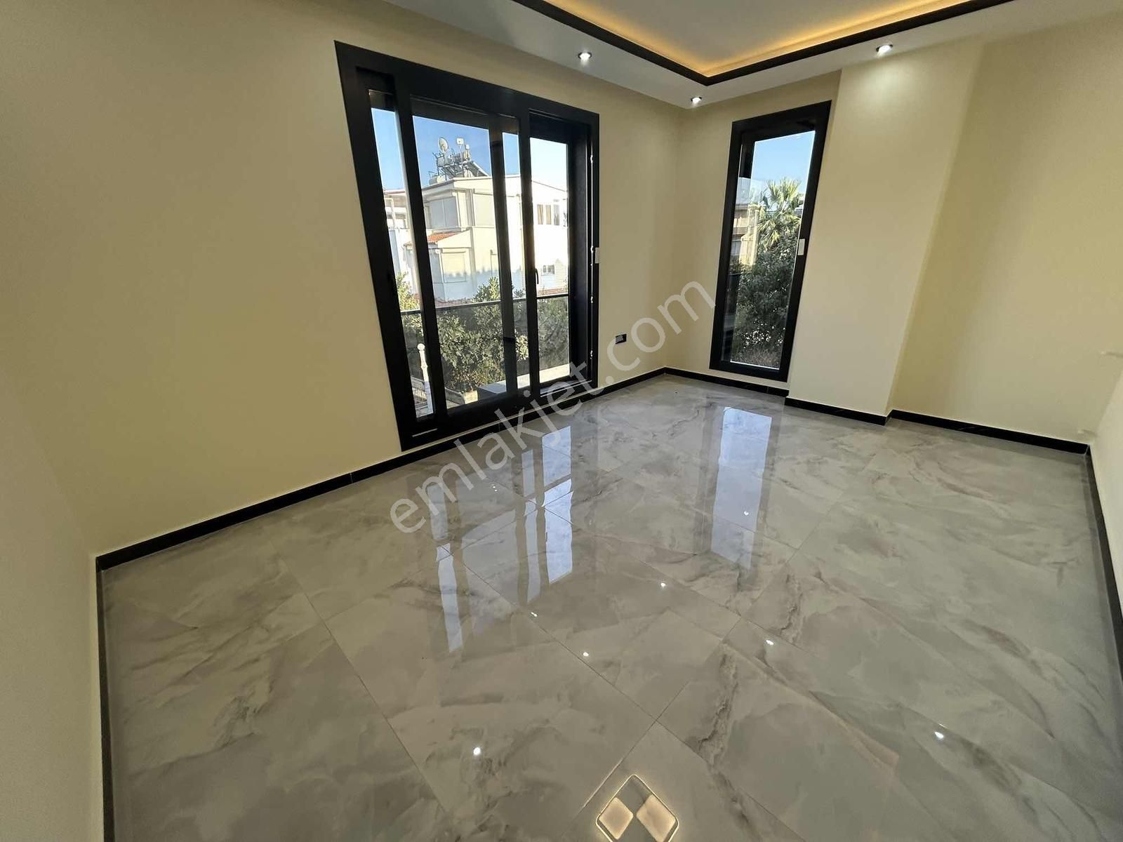 Didim Efelerde 3+1 Fırsat Villa - Dopdolu - Görsel 24