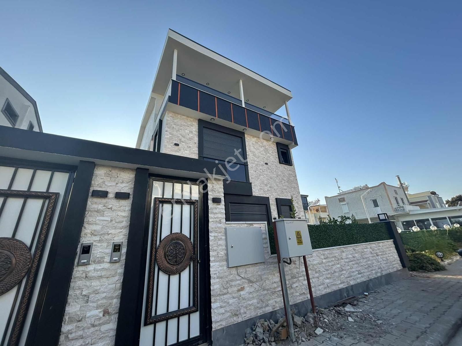 Didim Efelerde 3+1 Fırsat Villa - Dopdolu - Görsel 30