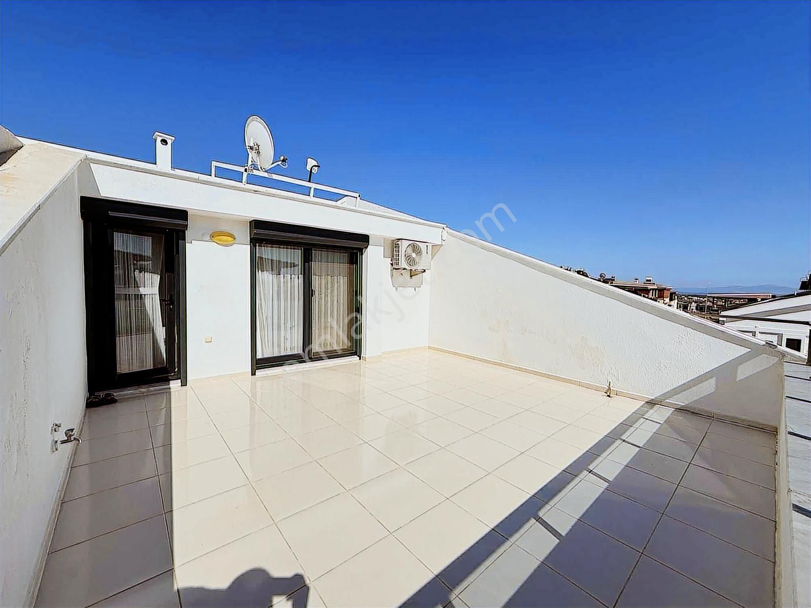 Emsallerinden Ucuza Efelerde Mükemmel Villa - Görsel 34