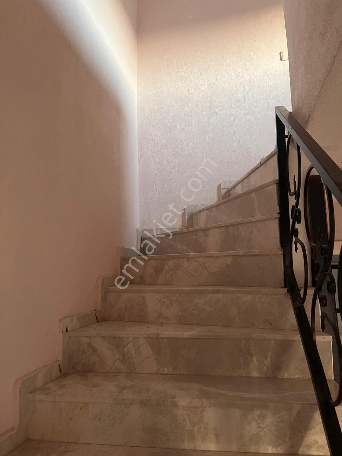 Yavansu'da Denize Yakın 4+1 Triplex Bahçeli Satılık Villa - Görsel 7