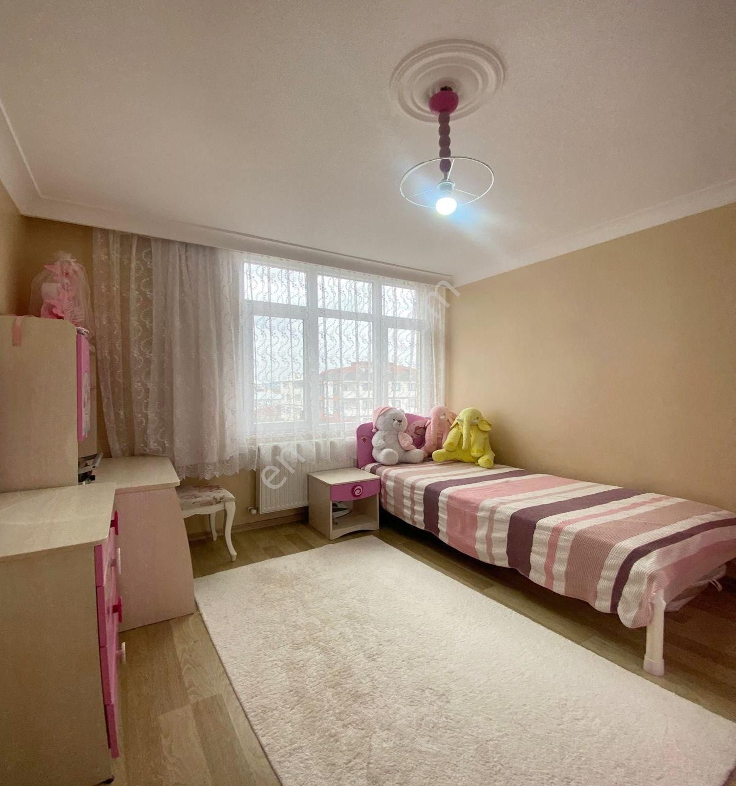 Mimar Sinan Mahallesi'nde Çift Balkonlu 2+1 Ara Kat Daire!! - Görsel 9