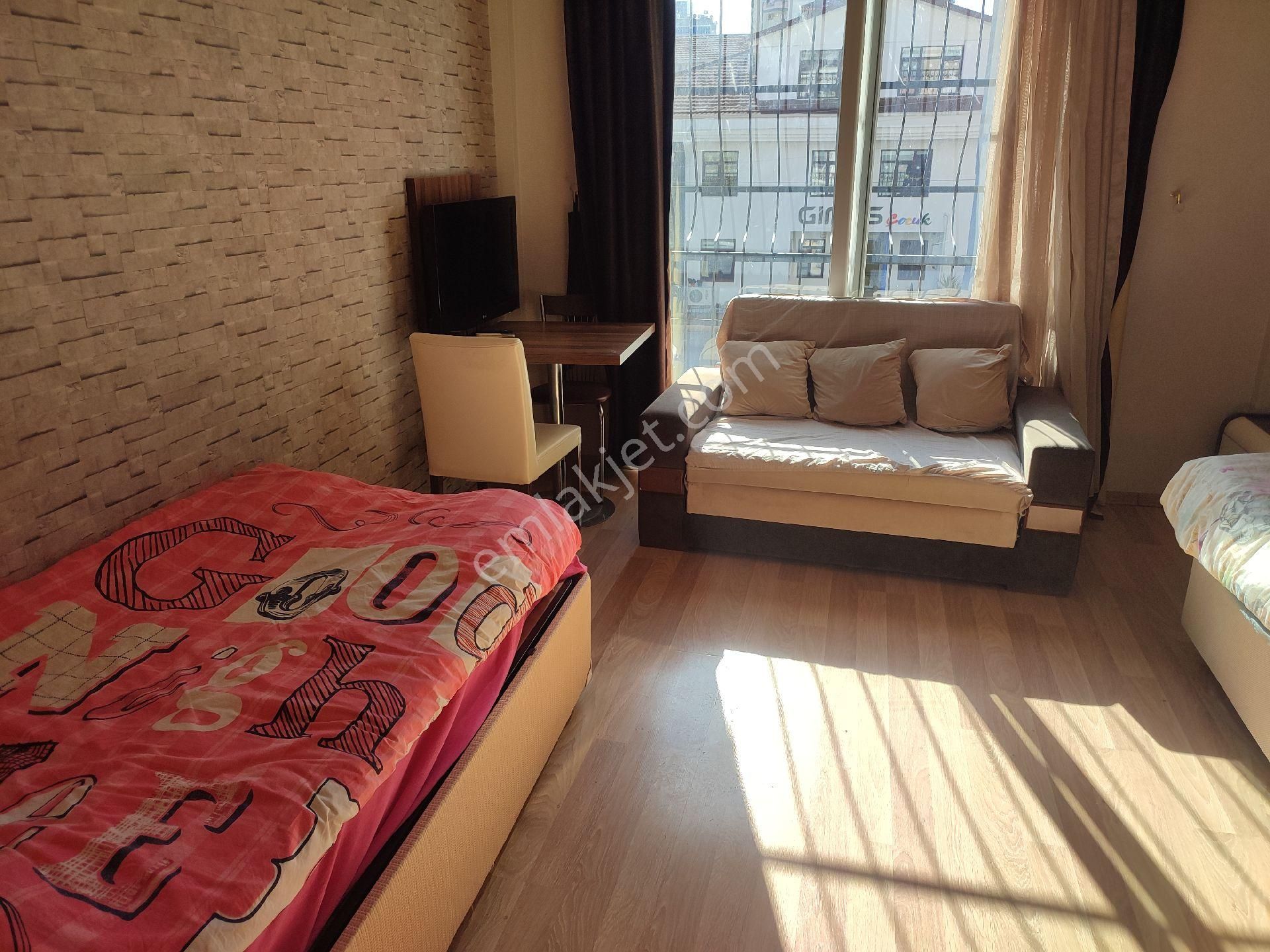 Güzel Yalı Mahallesi Eşyalı Daire Geniş Oturumlu 1+0 - Görsel 10