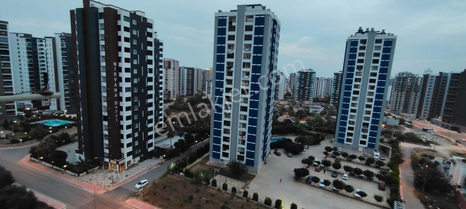 Mezitli Akdeniz'de Nezih Sitede Kiralık Geniş 4+1 Salon - Görsel 9