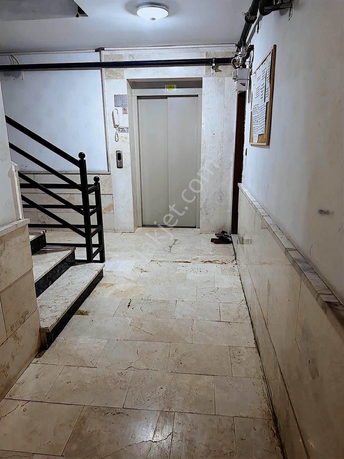 Aşıkpaşa Mah. Bakımlı 3+1 Daire - Görsel 14