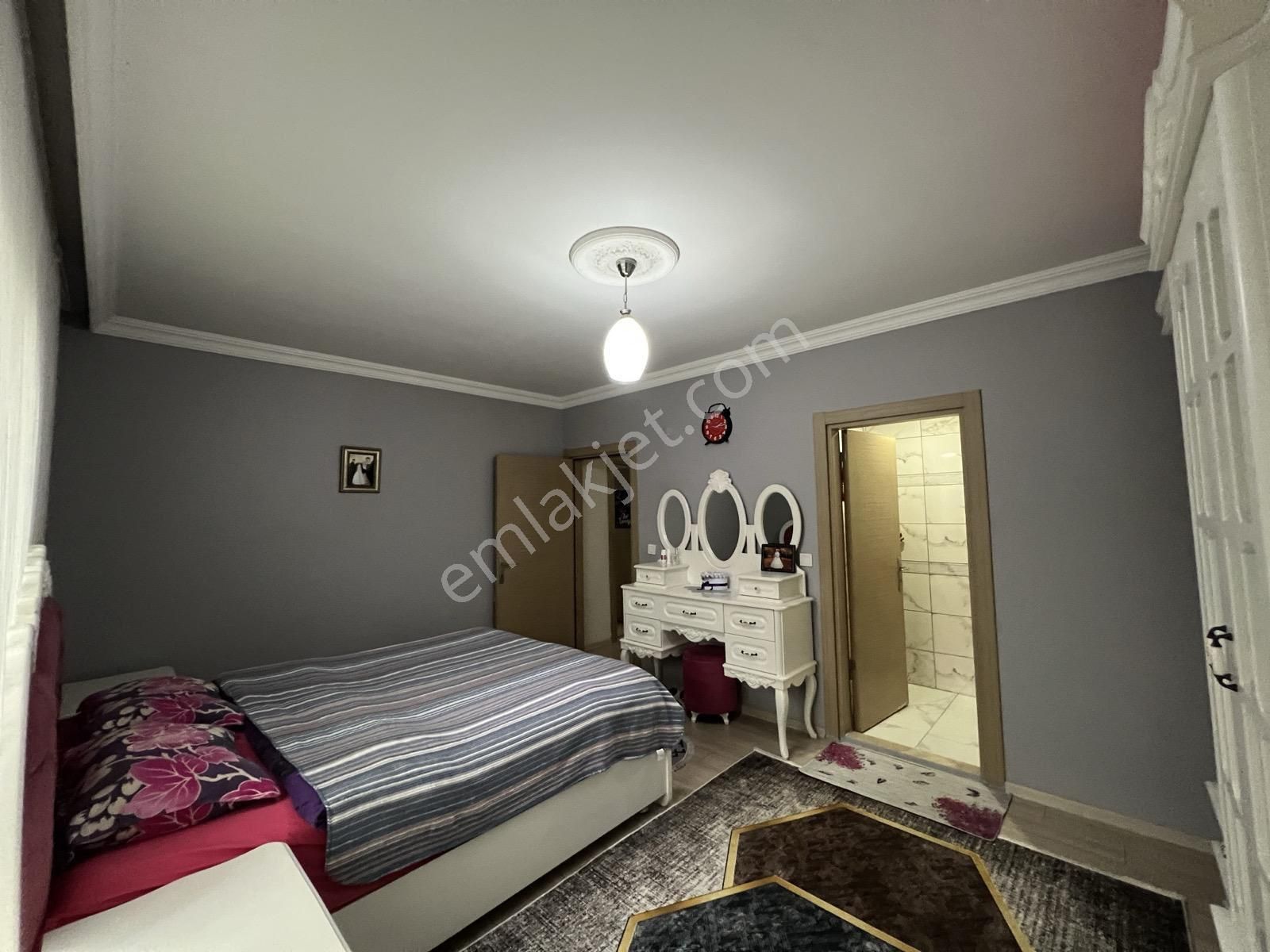 Emlakevim - Sakarya Hendek Yeni Mahalle'de 3+1 Satılık Daire !! - Görsel 3