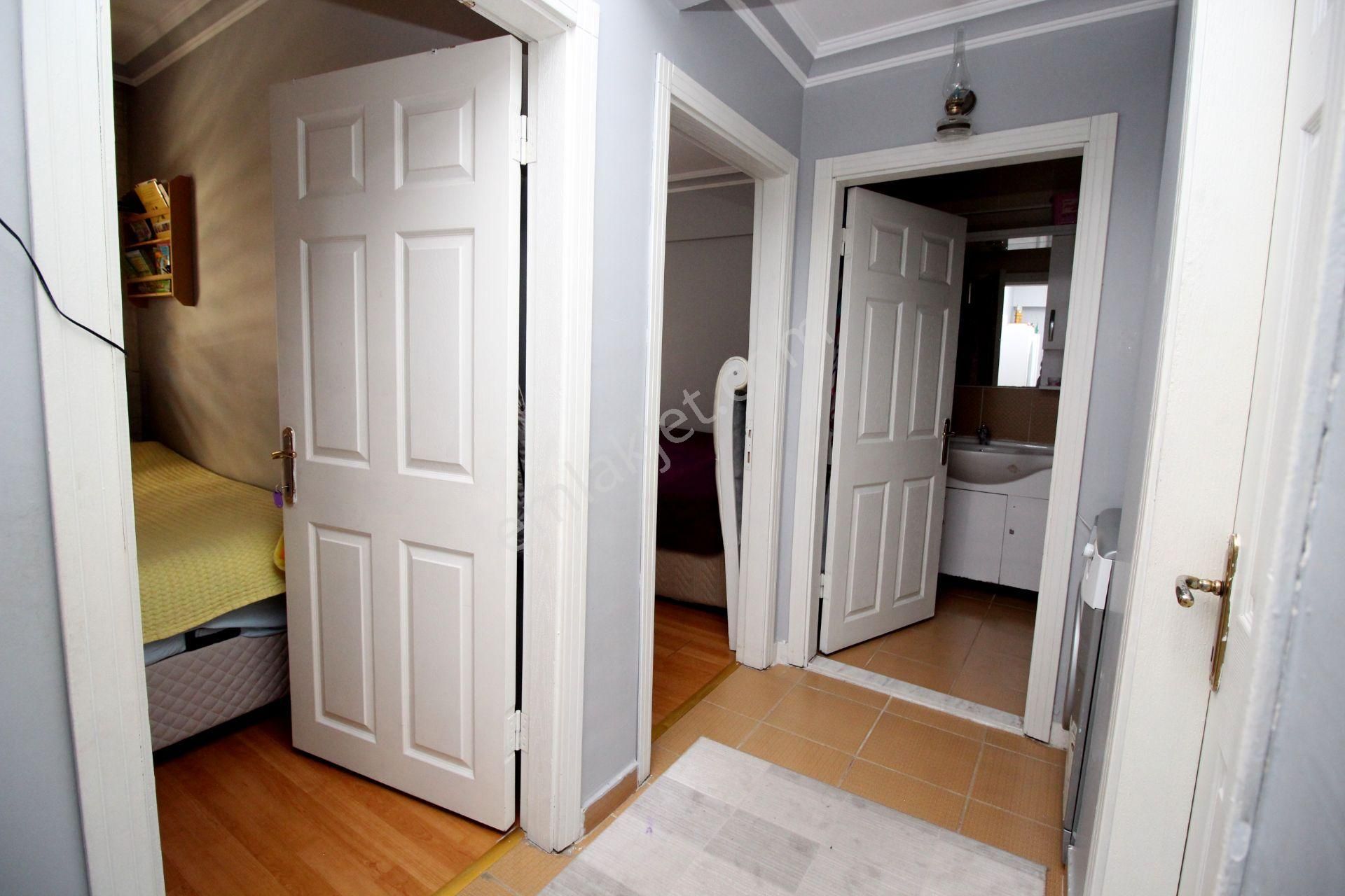 Emre Emlak'tan Piyade'de Gimsa Yakını Full Eşyalı Ön Cephe Satılık 2+1 Daire - Görsel 22