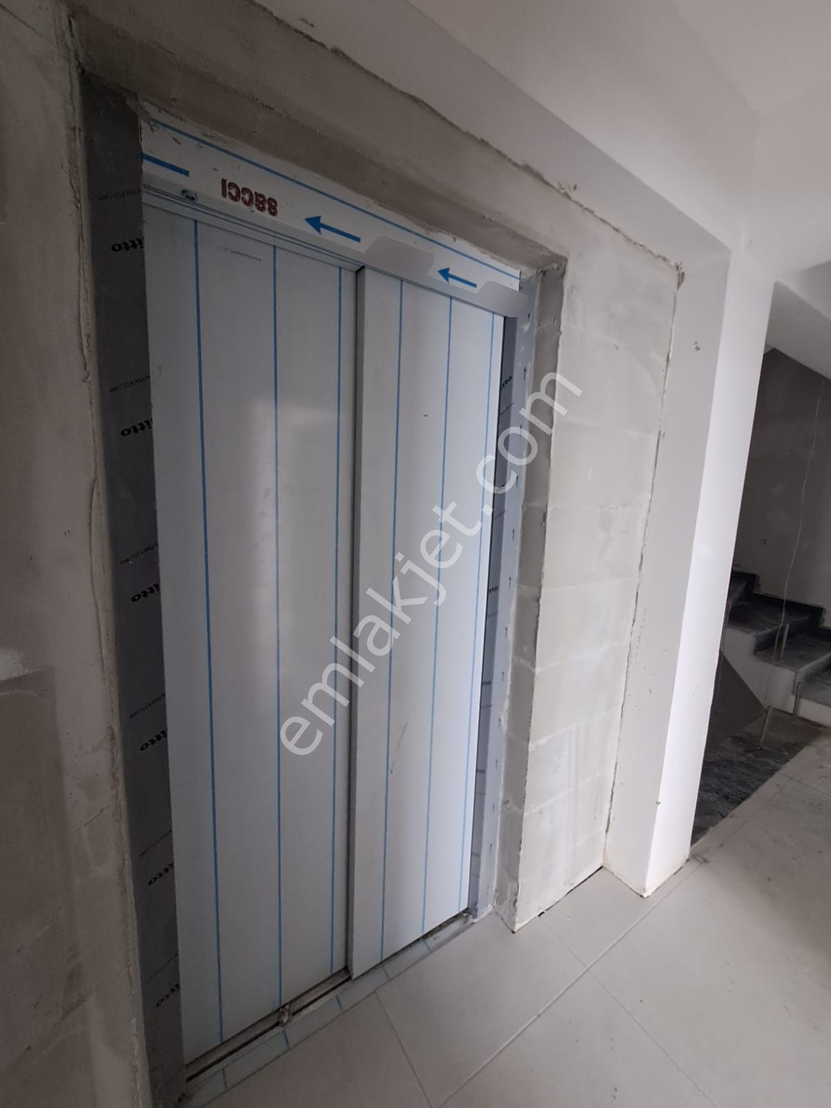 Üniversite Giriş Kapısı Karşısı Satılık 1+1 Sıfır Daireler - Görsel 8