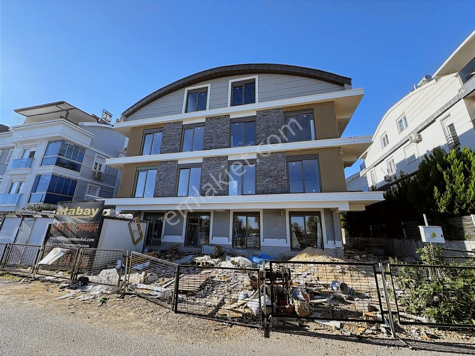 Atabay'dan Güzelobada 1+1 Bitmeye Yakın Projede Lüks Bahçe Katı