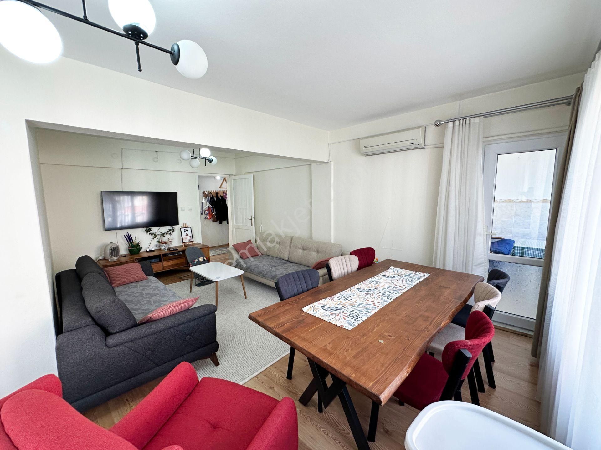 Açık Hava Tiyatrosu Üstünde Doğa İle İç İçe 3+1 Arakat Daire - Görsel 12