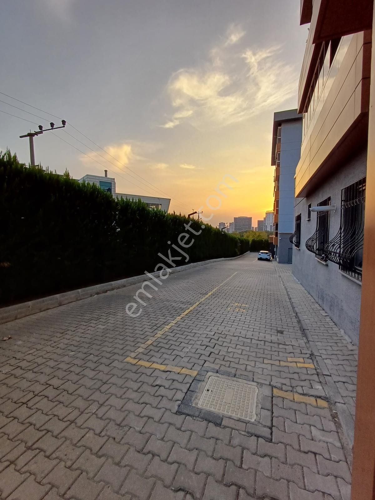 Ataevlerde Nezih Aileye Uygun Lüks 3+1 Satılık Daire - Görsel 28