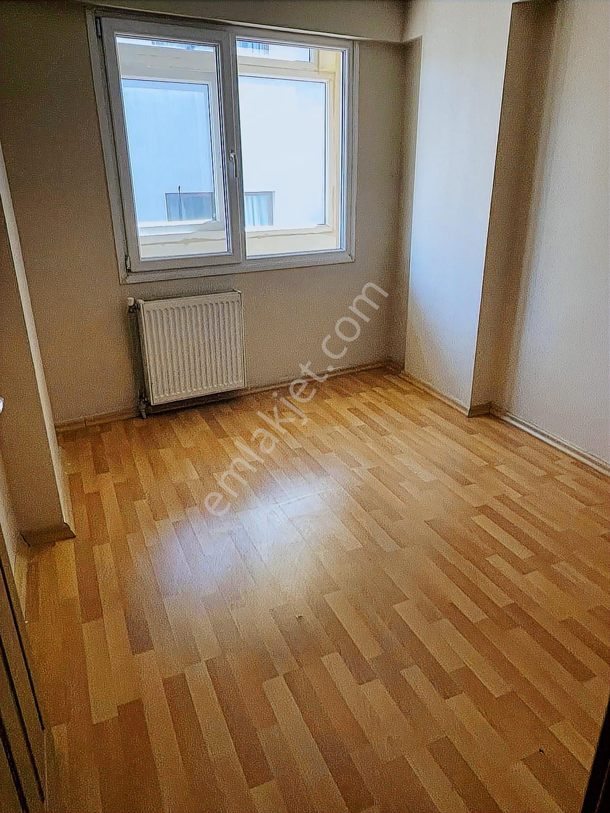 Ordu Caddesi Yanı Otoparklı Geniş 3+1 Ara Kat Kiralık Daire - Görsel 27