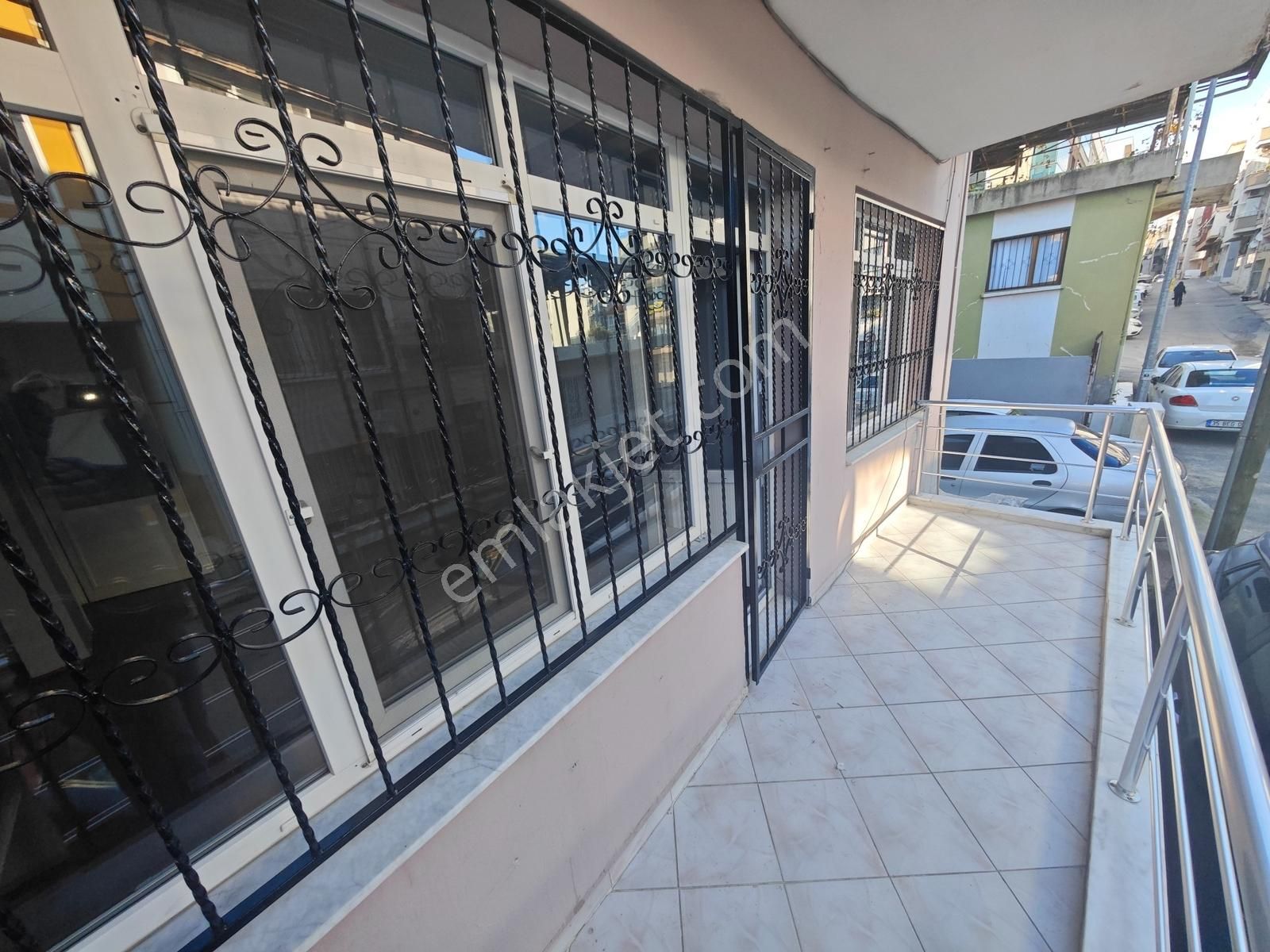 Gülyaka Mah.de Geniş Bahçeli Ve Doğalgaz'lı 3+1 Kiralık Daire - Görsel 30