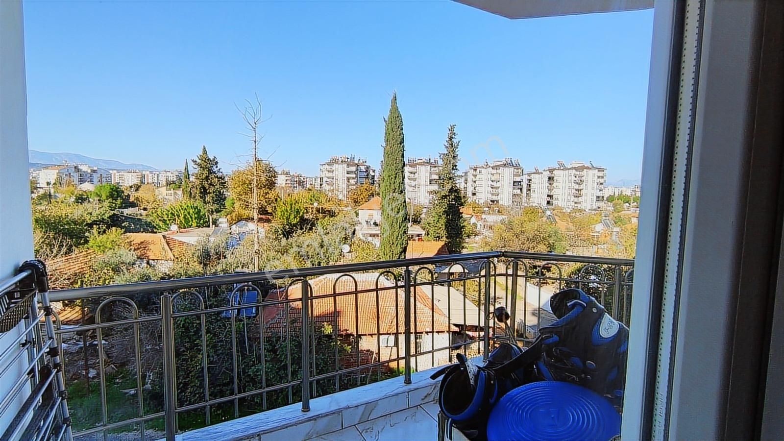 Kepez Devlet Yakını 2+1 Satılık Daire Site İçi - Görsel 3