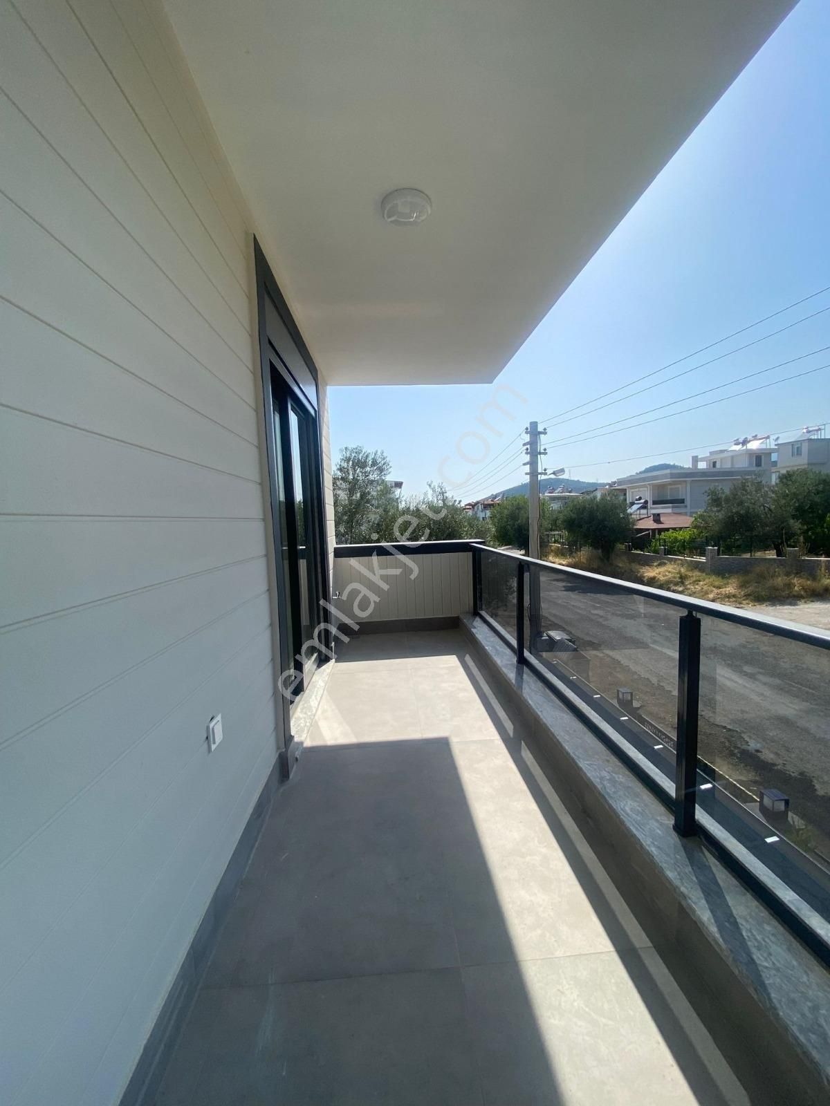 Eu Gayrimenkulden Denize Yakın 5+1 Villa - Görsel 27