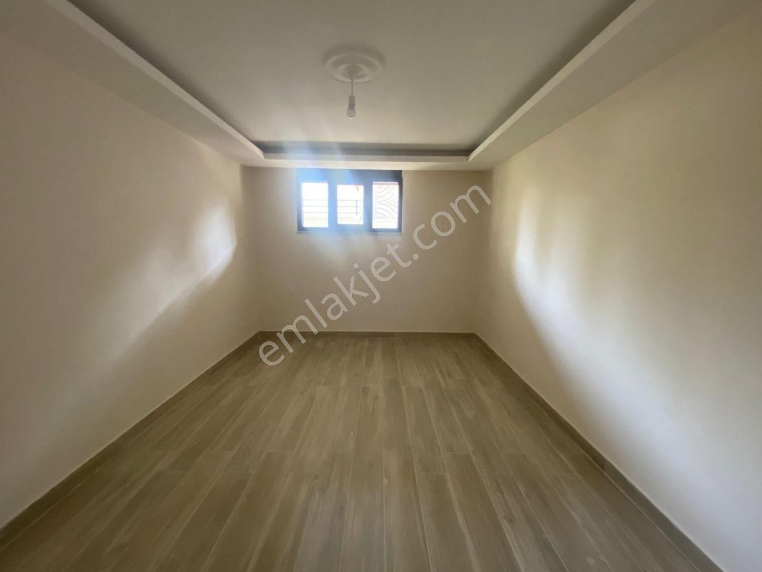 Eu Gayrimenkulden Denize Yakın 5+1 Villa - Görsel 15