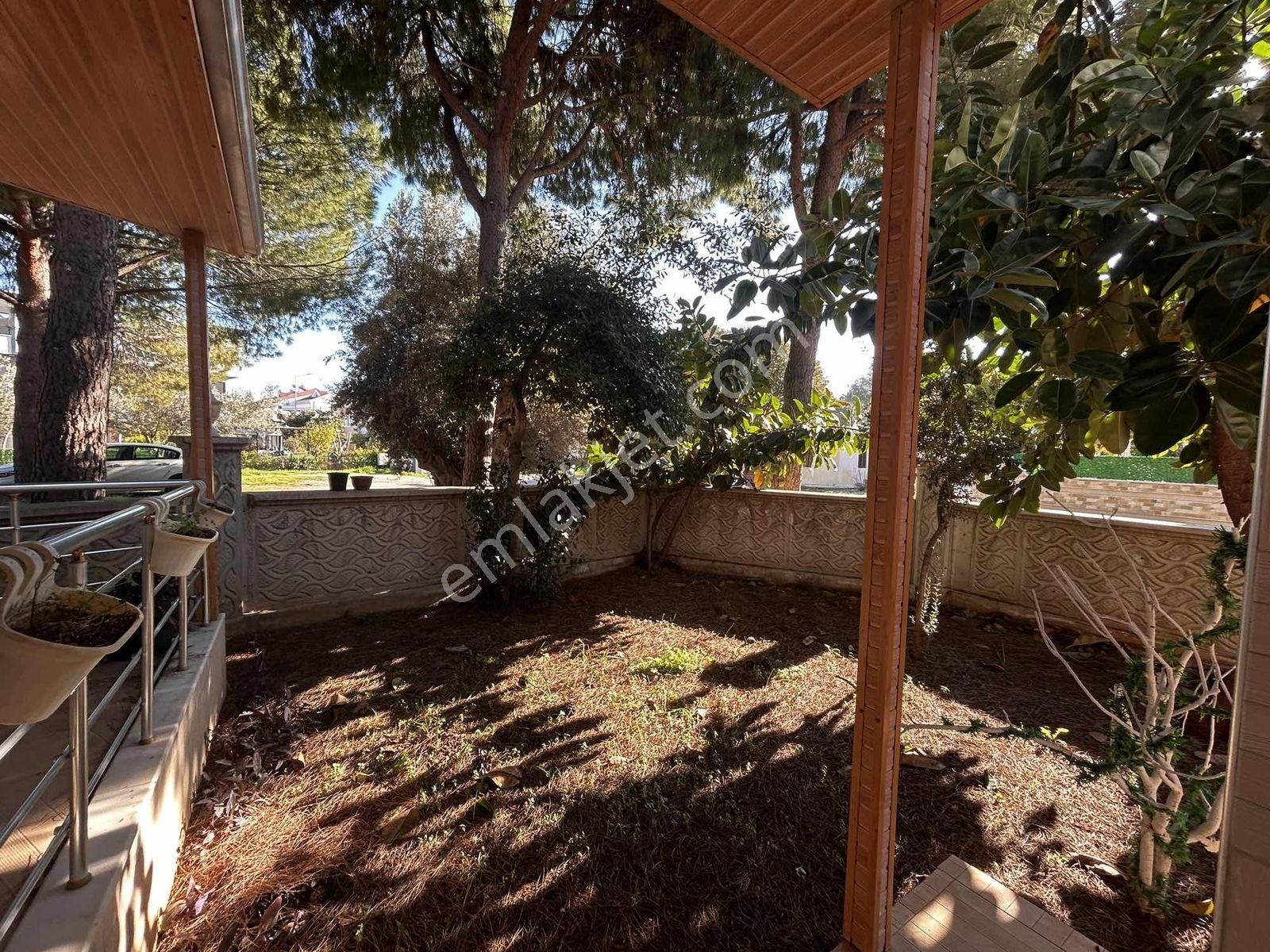 Didim Yeşilkent Sitesinde Tam Müstakil 4+1 Eşyalı Kiralık Villa - Görsel 10