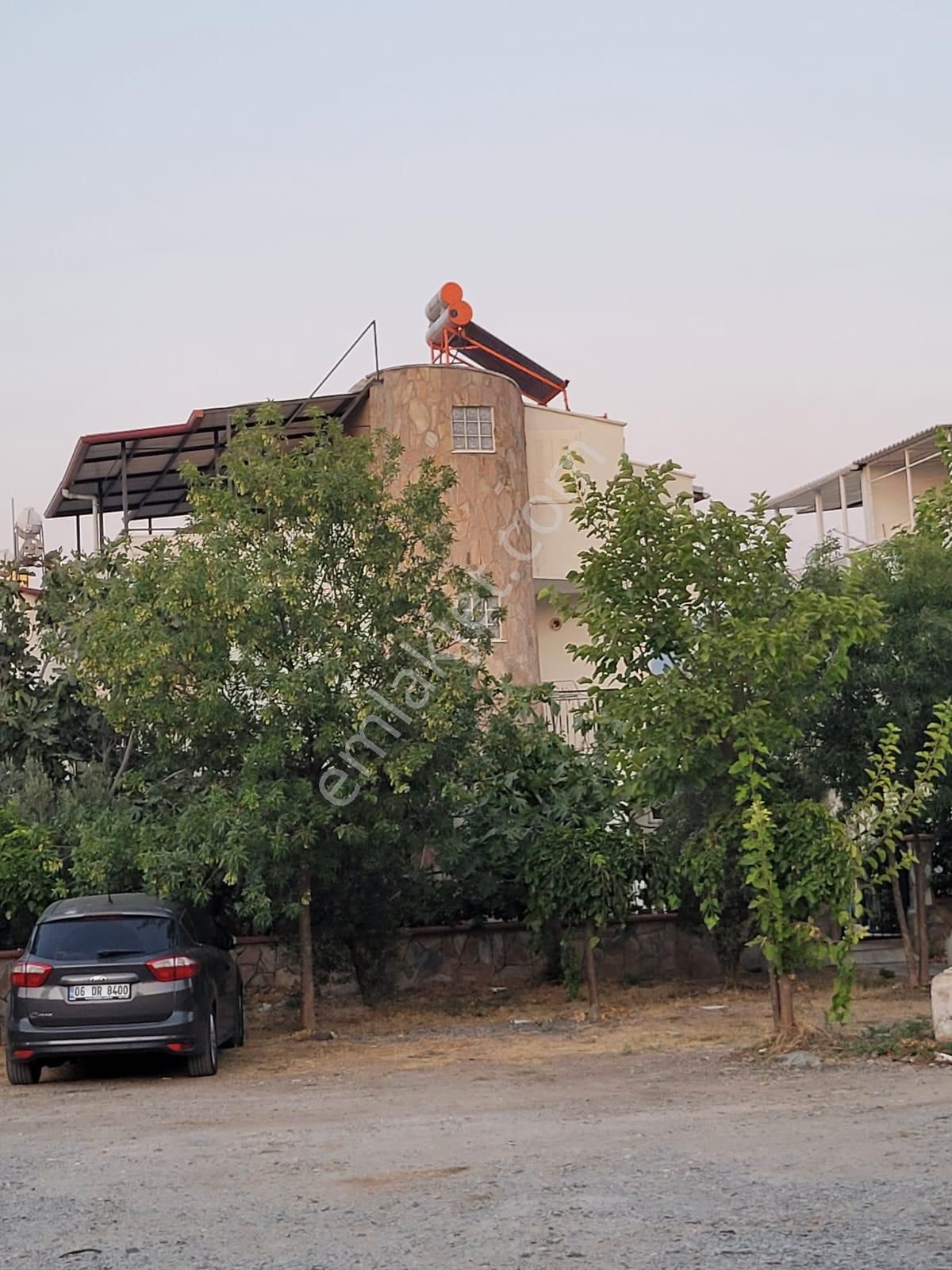 Kuşadası Güzelçamlı"da Denize Yürüme Mesafesinde 3+1 Satılık Tripleks Villa - Görsel 25