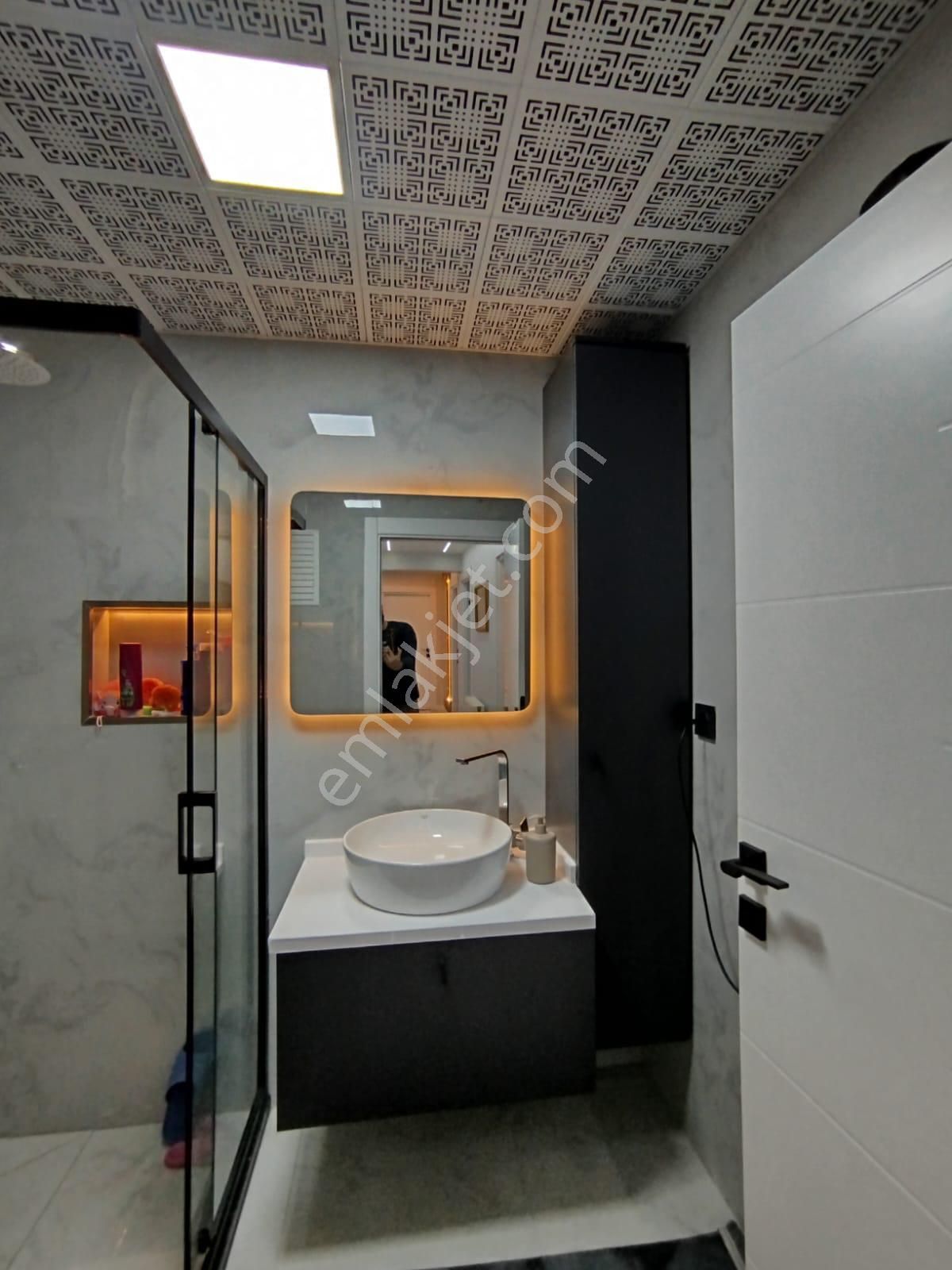 Krc'den Nato Yolu Caddesine 5 Dk Mesafede İçi Full Lüks Yapılı 3+1 Satılık Daire - Görsel 18