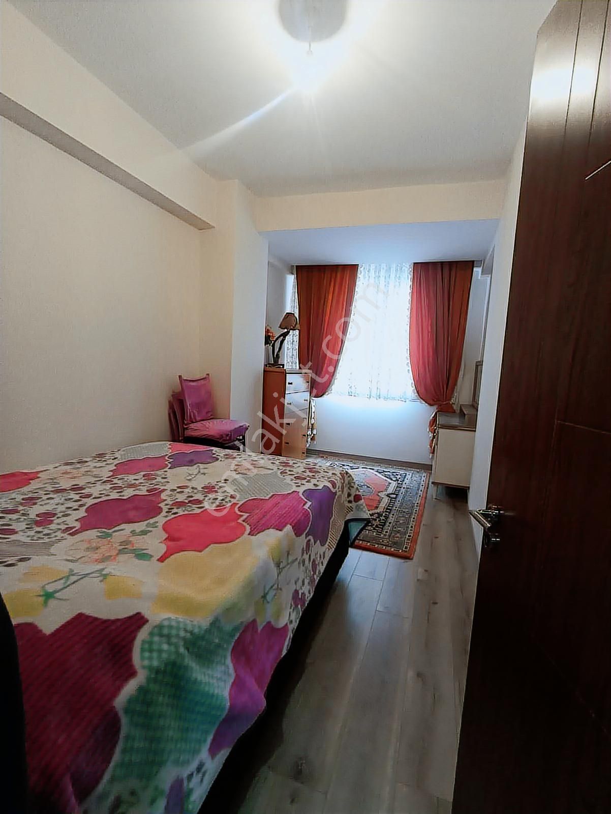 İsmetpaşa Mahllesinde 2+1 Full Eşyalı Kiralık Daire - Görsel 2